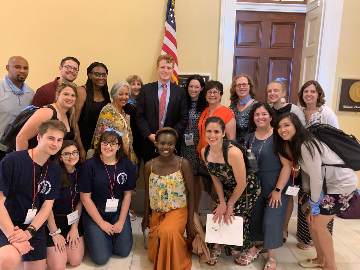 More Student Health Advocates with congressmen <a href="/joekennedy/">Joe Kennedy III</a> at advocacy day on the hill! #sbha2019