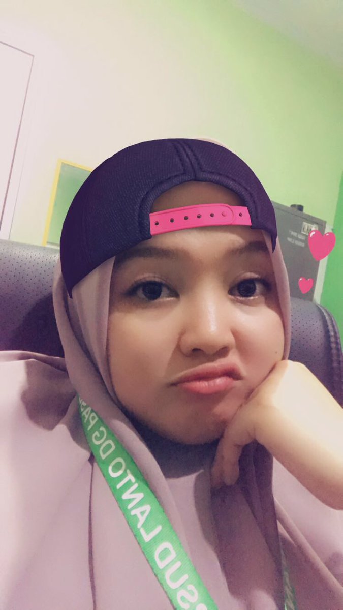 yhapenk's tweet photo. Kzl akutuh sama sat***p* yg songong ituu 😏 https://t.co/hzsOU4aBsE