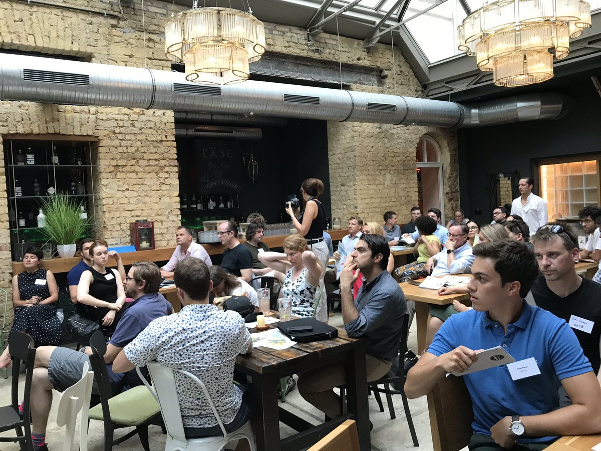 healthcare_de's tweet photo. .@BioRNCluster und @EITHealth heute in #Heidelberg: Pitches von #Ares Genetics, #Portabiles Health Care Technologies, #Advitos, #Munevo, #Mukocell, #Periotrap https://t.co/8eaMHpfnOp