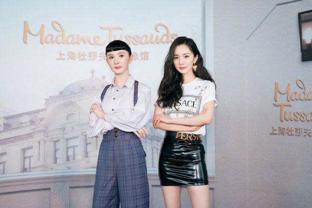 MikaStudio16's tweet photo. Madame Tussaud's event in Shanghai
#FuHanjun wax figure https://t.co/yCqCHJwfLi