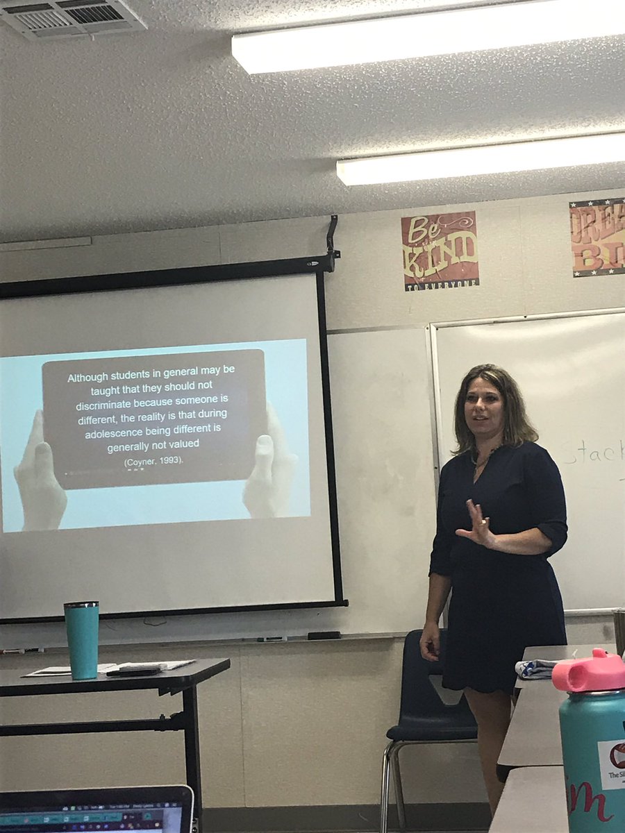 ebethky123's tweet photo. Stefanie Kessen, The Online Itinerant. Creating Peers. #KYEDHH https://t.co/7PCzeVGm7C