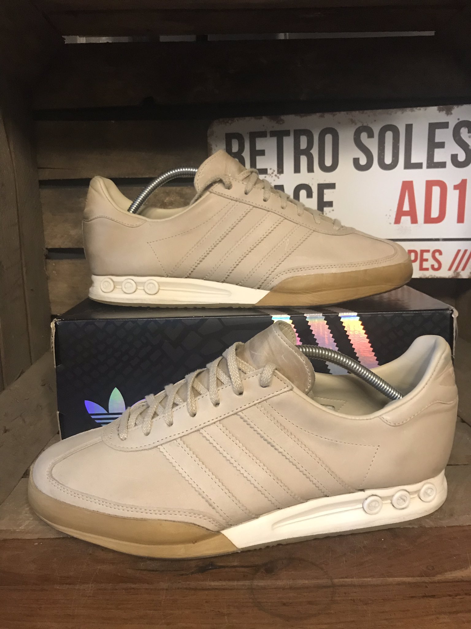 Retro Soles on Twitter: "FOR SALE:- #kegler #super Tournament Edition 2014 UK 9 Cream Leather Need Leather clean OG Box £70 Delivered me if interested RT Appreciated /// #adidasoriginals 👍