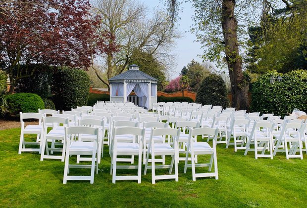 An Essex Wedding tweet media