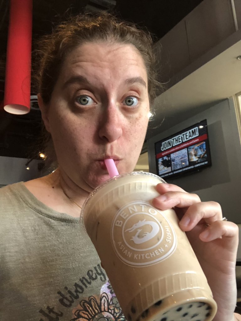 Adge666's tweet photo. Boba tea time! #EatAtBento https://t.co/NYJGU87aed