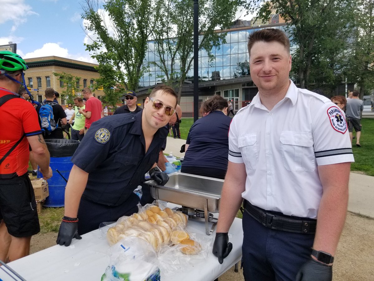 It's 🍔🌭🍔🌭🍔🌭🍔🌭🍔🌭🍔 time! #emergencyservicesbbq