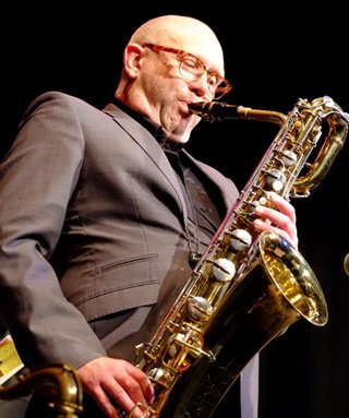 Jazz at the Vaults (@jazzatthevaults) on Twitter photo Always a thrill to welcome a guest who is new to the Vaults and recommended by many of our previous guests so come along and hear Robert Fowler, Sax with the JazzHouse Trio. Info <a href="/stjamesvaults/">St James Wine Vaults</a> ticketrs <a href="/bathboxoffice/">Bath Box Office</a> or on ther door this Thursday 8 pm Always a thrill to welcome a guest who is new to the Vaults and recommended by many of our previous guests so come along and hear Robert Fowler, Sax with the JazzHouse Trio. Info <a href="/stjamesvaults/">St James Wine Vaults</a> ticketrs <a href="/bathboxoffice/">Bath Box Office</a> or on ther door this Thursday 8 pm