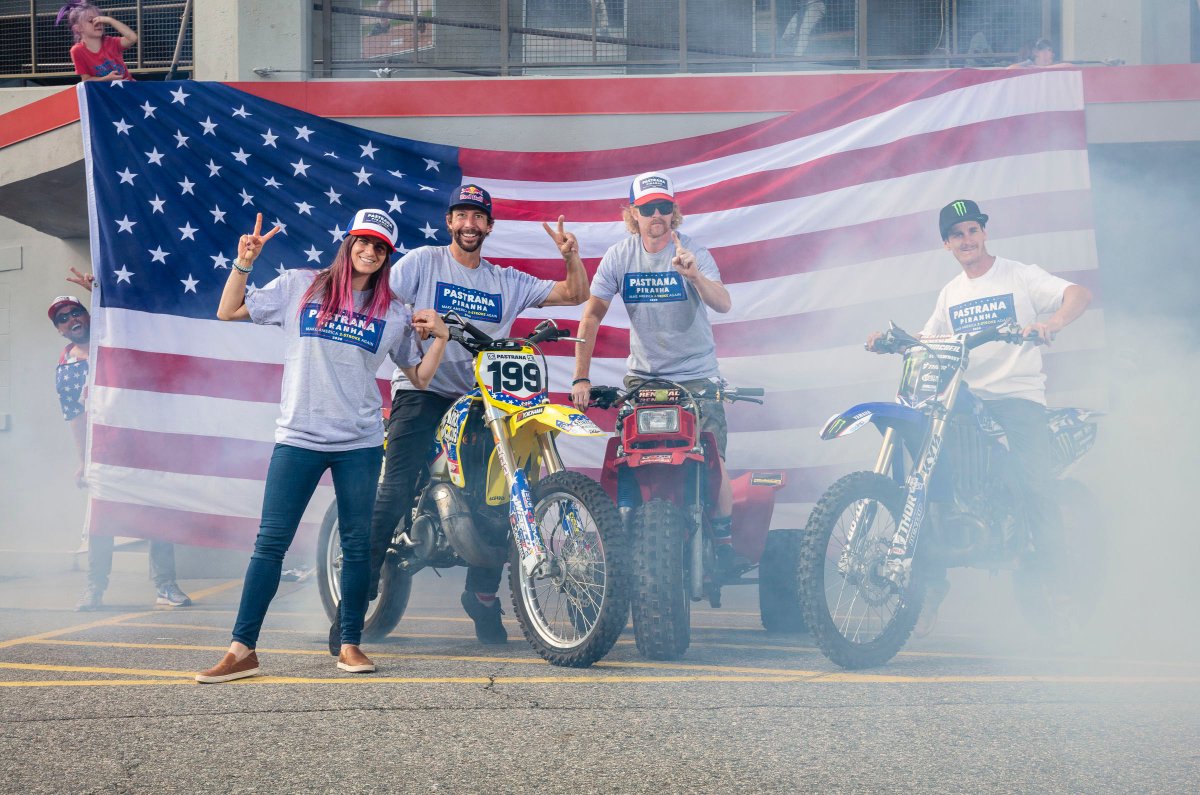 NitroCircus's tweet photo. Join the campaign to nowhere! We’re looking for those who mix gas and kick ass. Let’s make America 2-stroke again! Shop at: https://t.co/4QNES3JeOn #NitroCircus #makeamerica2strokeagain #pastranapiranha2020 https://t.co/zB8HjSKs4L