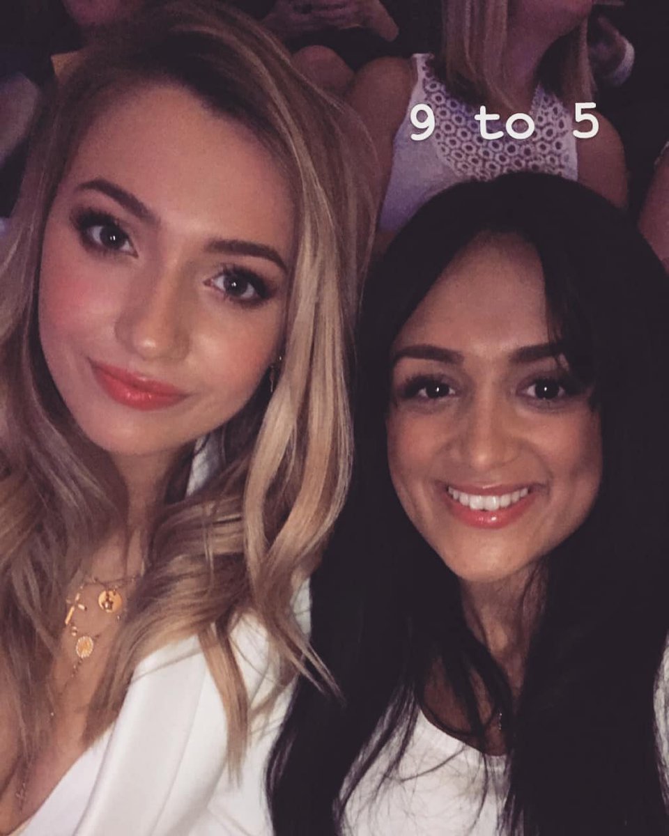 MitchellLouisex's tweet photo. @StarBragg_EE https://t.co/y9WCG5m2gN