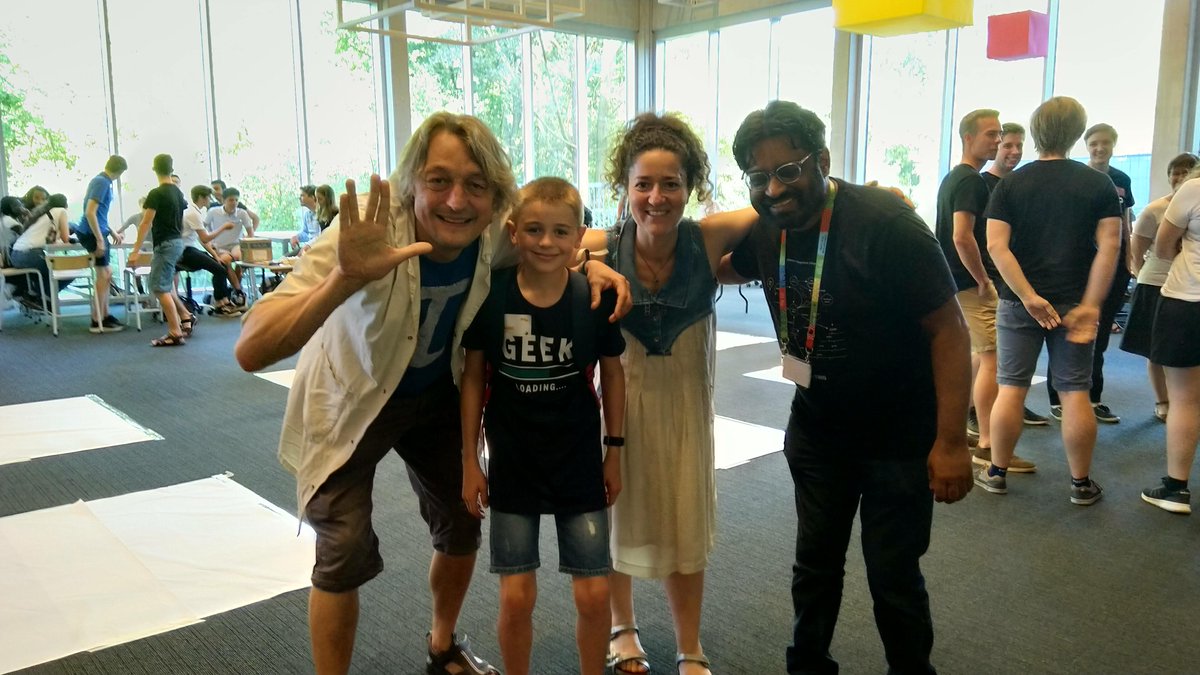 Misschien de warmste maar vooral DE COOLSTE DAG VAN HET JAAR! #teamscheire #Hackathon