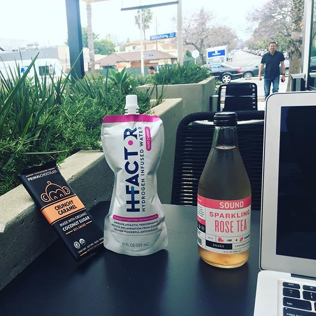 Power Hour Snacks tweet media