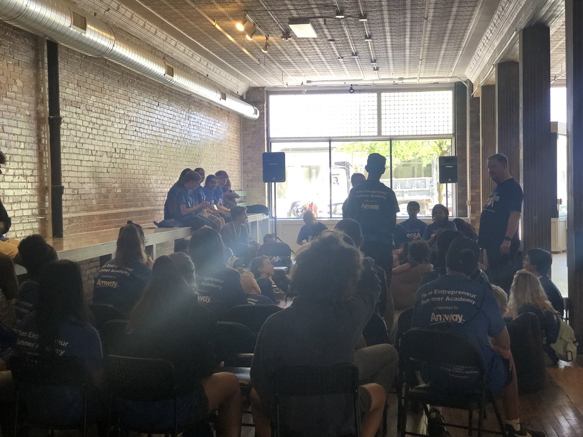 gvsucei's tweet photo. We’re at Little Space Studio prototyping our ideas! #localbusiness #grandrapids #teenentrepreneur #gvsu #tesa2019 https://t.co/2fhlHJSSFa