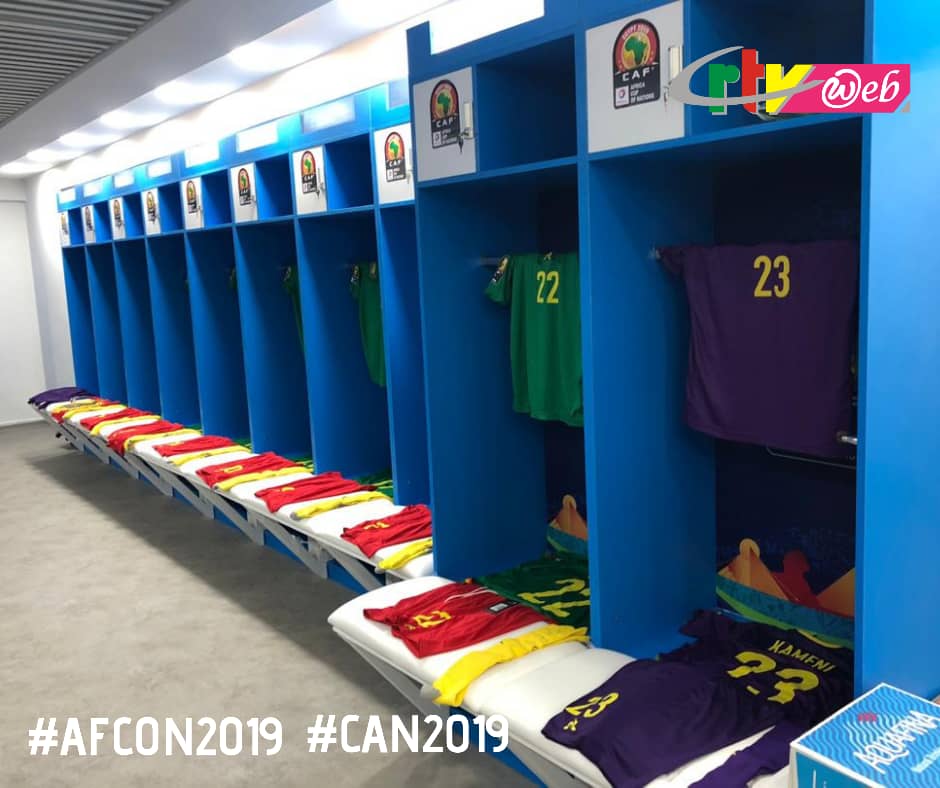 CRTV_web's tweet image. #AFCON2019 
#CAN2019 
#CMRGNB

⚽ 🇨🇲CMR vs GNB🇬🇼
Score: 1 - 0
Min: 69

Substitution!!
In: Clinton N'Jie⬆️
Out: Karl Toko Ekambi⬇️
#Cameroon