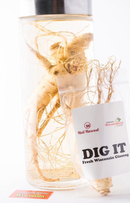 Local_Feast's tweet photo. From #LocalFeastSCOOP June:
GOT LOCAL? Try Heil Ginseng!
The Heil family has farmed near Edgar, WI for 4 generations—3 of those focused on ginseng. On 3,000 acres they have ~200 in ginseng at any one time—which takes a lot of...[more at https://t.co/rG7h5AOGcM ] https://t.co/fuF8RTSDde