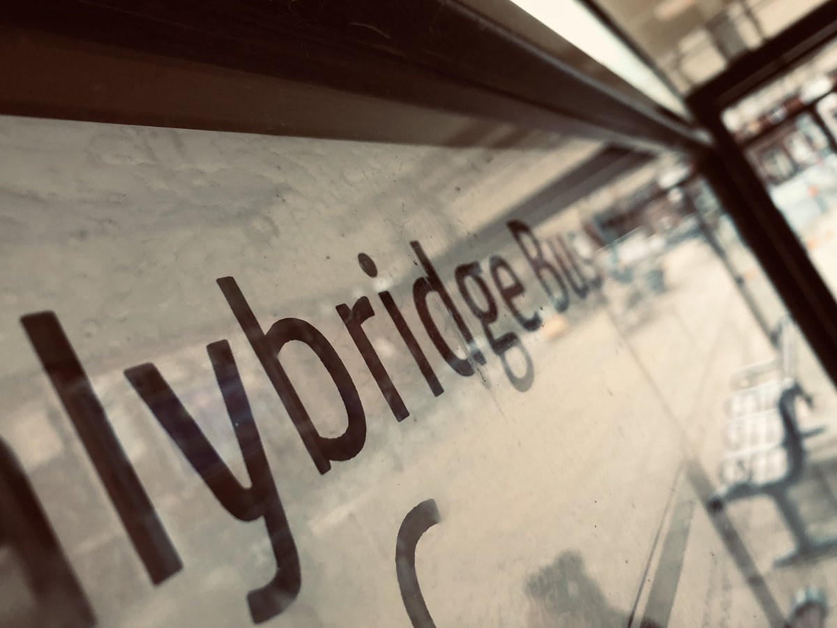 pac_cic's tweet photo. Our detached team are out any about in the bridge tonight speaking to the yoots about education #homelessness #asb #nothingtodo #nowheretogo #staybridge #tameside #consistency https://t.co/apYIfaWeHh