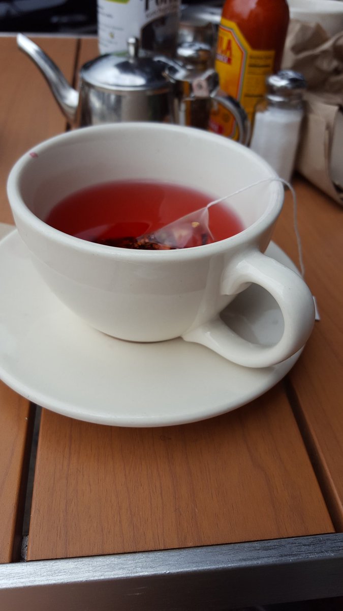 Boss_Justine_'s tweet photo. Delicious #hibiscus #tea. Anyone else have their favorite #morning #drinks? https://t.co/frUsI0kDfZ