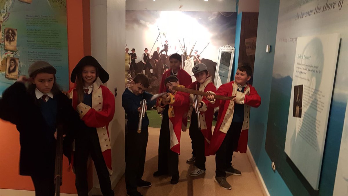 Msmythenclass's tweet photo. 1798 centre https://t.co/yUw17dIQT6