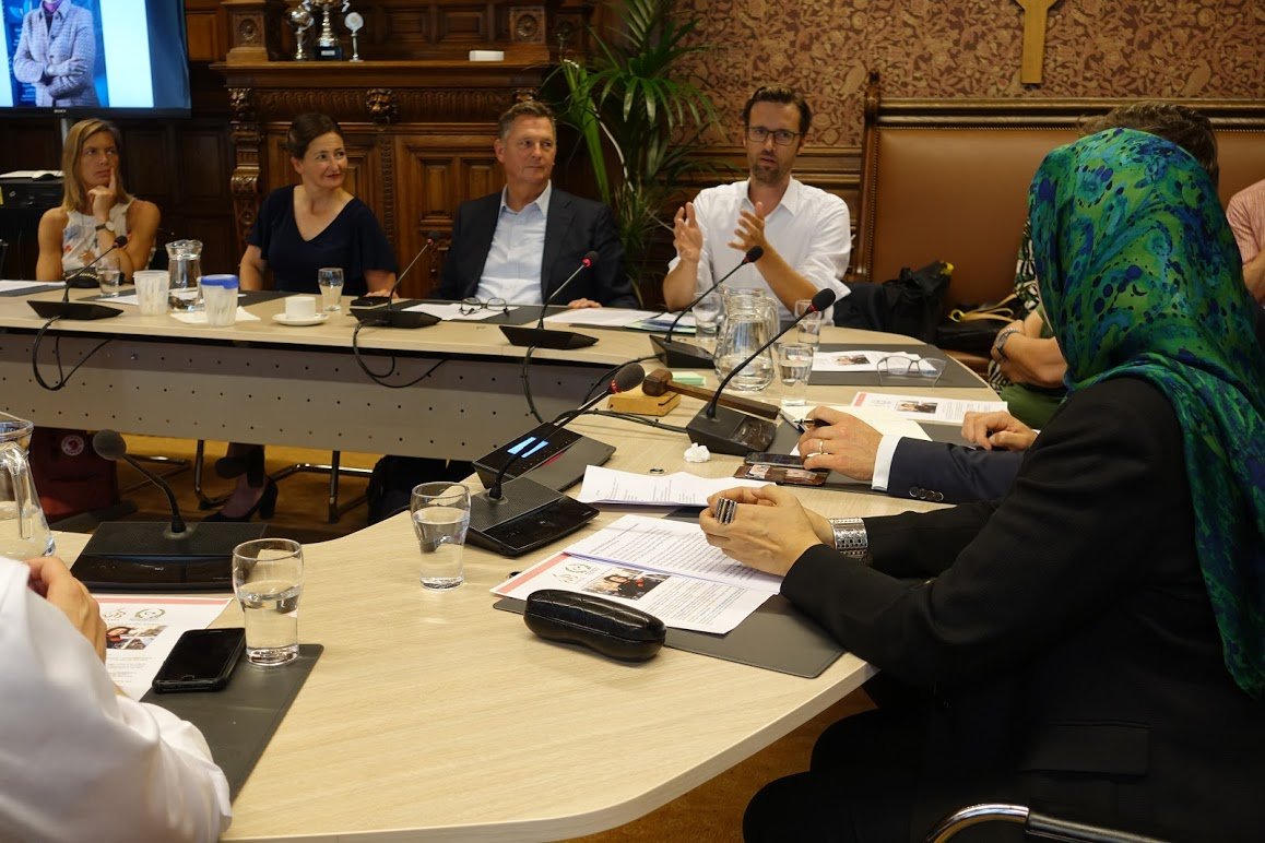ZahraALanghi's tweet photo. Libya needs justice more than it needs political tokenism. International investigations prosecutions & accountability can bring an end to the impunity reigning Libya. From today's briefing at the Dutch Parliament's session on ending impunity commemorating salwa #JusticeForSalwa https://t.co/lhOCANFwST