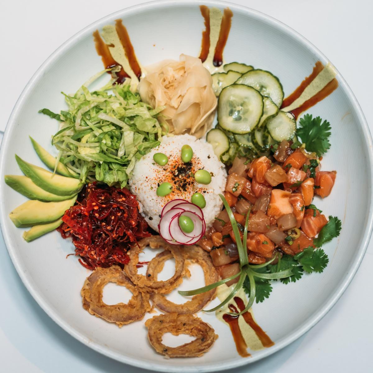 USSNemo's tweet photo. Looks good -- tastes better. #fl #napleseats #USSnemo #finedining https://t.co/0SURpCZxop