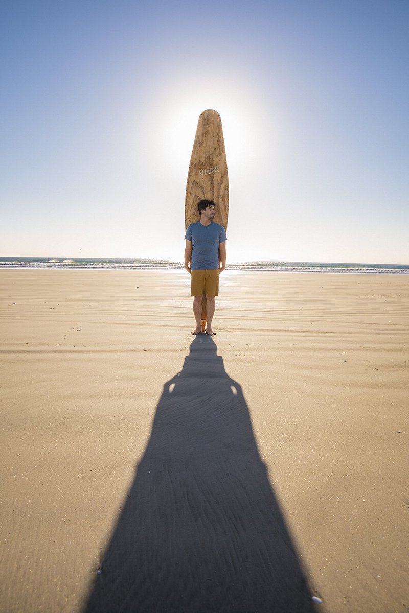 prAna's tweet photo. Building a replica 1930's-inspired hollowed surfboard was an idea #prAnaAmbassador Nole Cossart had, just for fun. The result? An exciting new craft to learn and a dream-turned-kookbox. π€ #lifeispractice #surfer https://t.co/E7TXc0gP7M