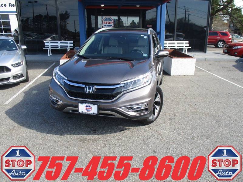 my1stopauto's tweet photo. Upgrade to your summer road trip SUV with the 2016 Honda CR-V! It has all the futuristic features you need! With SiriusXM radio, a garage door transmitter, and speed-sensing steering, what more could you ask for? Schedule your test drive today and roll to your vacation in style! https://t.co/5Wfw6BYseQ