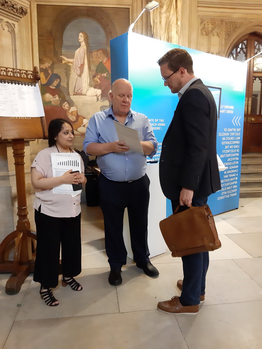 DECE_DU's tweet photo. Other MPs who visited us included @Metcalfe_SBET @IanMearnsMP @ChiOnwurah @darrenpjones #EvidenceWeek #DECEatEvidenceWeek https://t.co/ARsJ7wLIjw