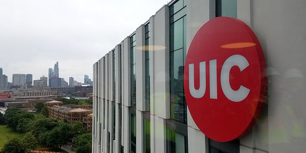 The 550 students who will live in #UIC’s Academic and Residential Complex hail from 13 countries, 20 states, and represent 12 colleges with 70 different majors. About 60% are freshmen but all grade levels are represented. #LiveUIC #UIC <a href="/UIClife/">University of Illinois Chicago Student Affairs</a>
@UICHousing <a href="/americancampus/">American Campus</a>