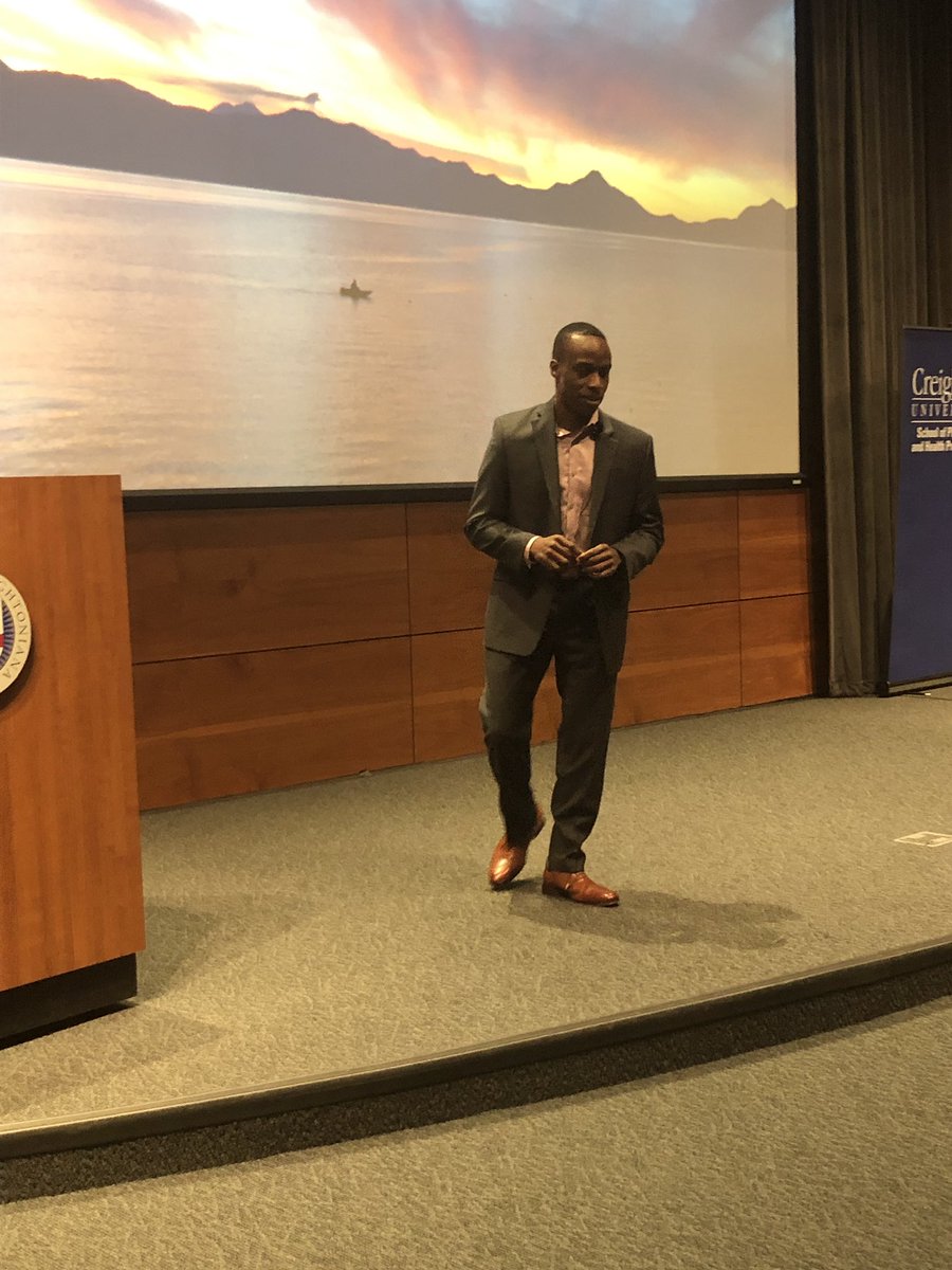 cu_pt_dept's tweet photo. The CU PT Dept was SO EXCITED to have Dr. Efosa Guobadia as the keynote speaker for the 2019 Celebration of Professional Excellence. He inspired our students and the PT profession to #MoveTogether and set the world on fire and engage in our community and world. @CreightonPres https://t.co/AwiyYoy8CN