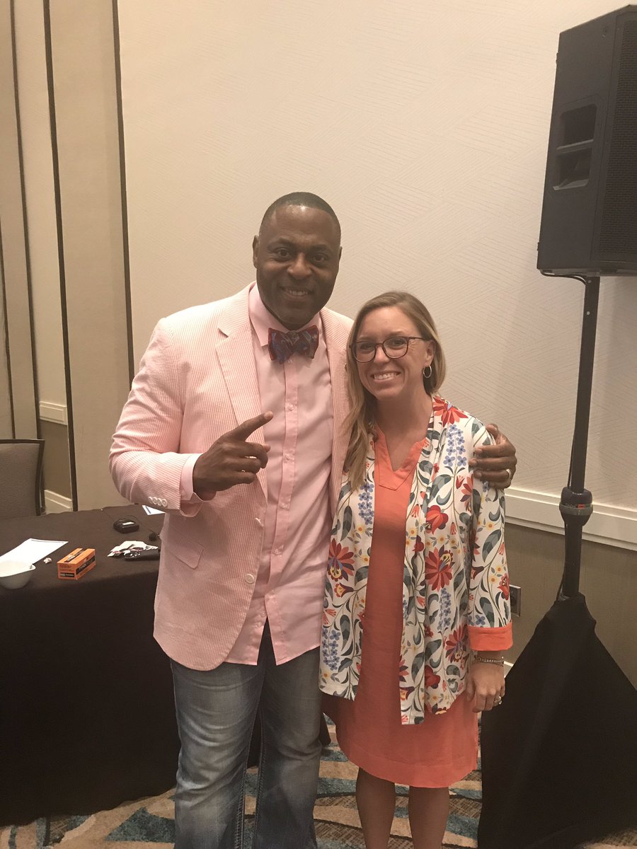 Best session I’ve seen yet!! Whooo! What a challenge! Thank you <a href="/RJMotivates/">Robert Jackson</a> for the inspiration!! #ASCDCTE #Traumainformed