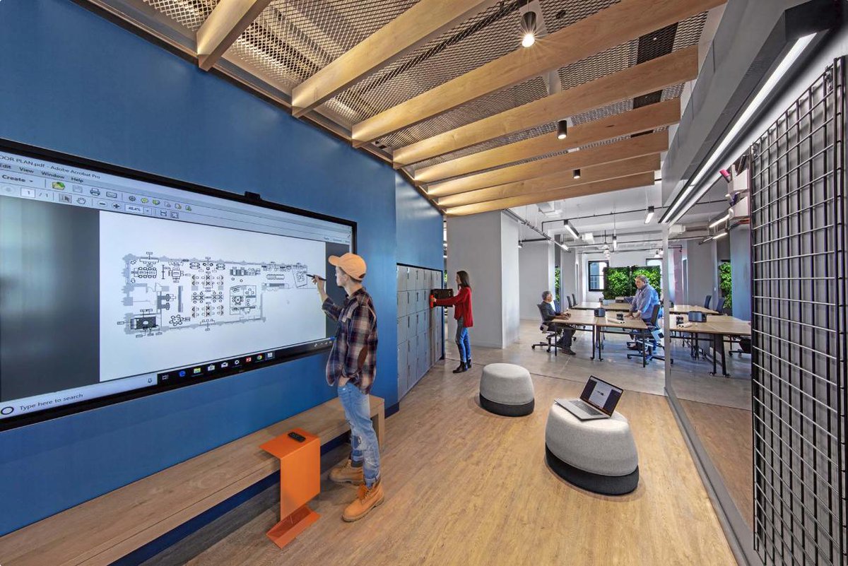 CCAMetro's tweet photo. Check out @mmoserassociate's new office! Recognized as the "coolest collaboration space" of 2019 by @CrainsNewYork, this innovative workplace features superb work from #Union carpenters and contractors. @CarpentersNyc and Nationwide Furniture Installers are #BuildingNewYorksBest https://t.co/JmwHSYByWE