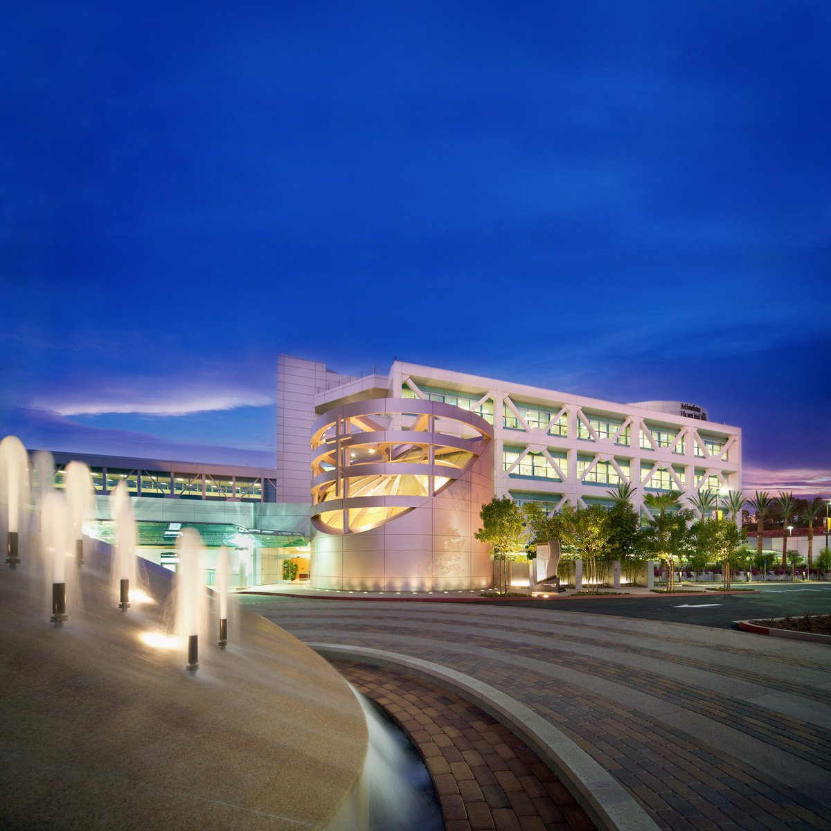 Take a look at one of our past projects for Mission Hospital. Isn’t she a beauty!

We are the #leaders in #healthcare #architecture
rbbinc.com/about-us/

#rbbarchitectsinc #healthcarearchitect #architecturephotography #architecture #architect