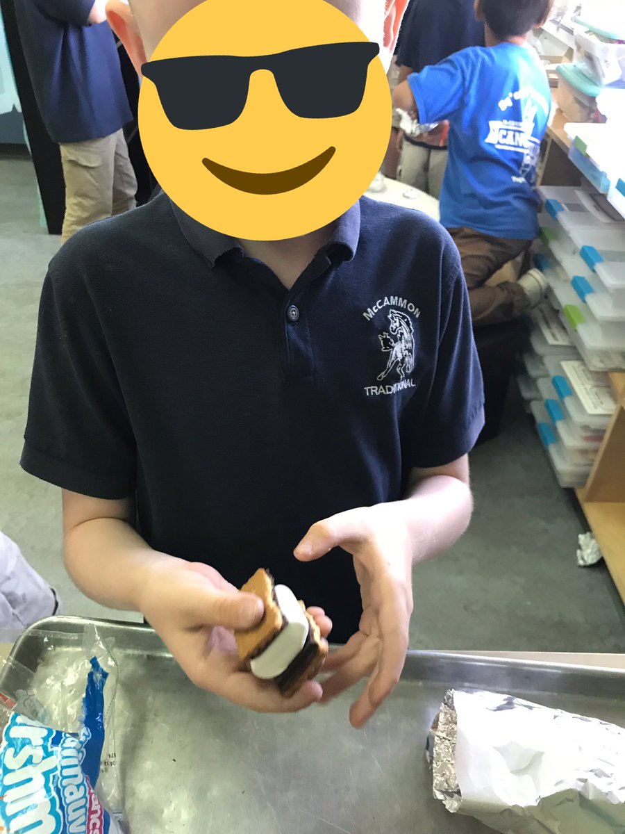 Christine Tischer tweet media