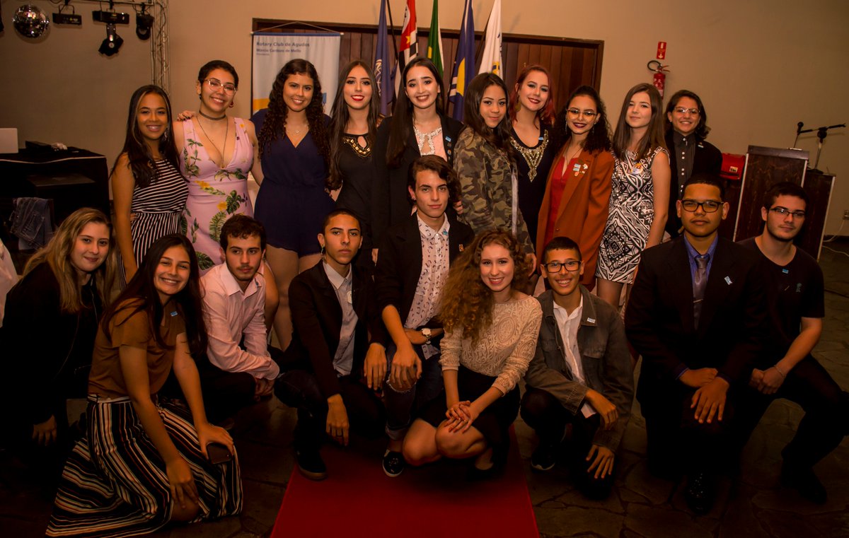ic_agudos's tweet photo. No dia 22 de Junho de 2019 ocorreu a Transmissão de Posse da gestão 2019-20 do Interact Club de Agudos, Distrito 4310.
💚💛 VEEM PRÓXIMA GESTÃO!! 💚💛 https://t.co/nDKpYBhg70