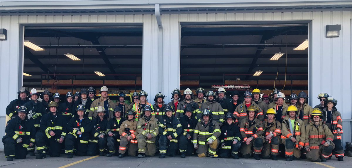 BernieGasMan's tweet photo. @Nicor_Gas thanks Flanagan-Graymont FD for hosting the Natural Gas Safety Program. Participants: Flanagan-Graymont,El Paso,Gridley,Minonk, Cornell,Secor,Pontiac,&amp; Dana Fire Protection Districts. Preparing firefighters to respond to incidents involving natural gas.#NicorGasCares https://t.co/w9HdLJnCVo