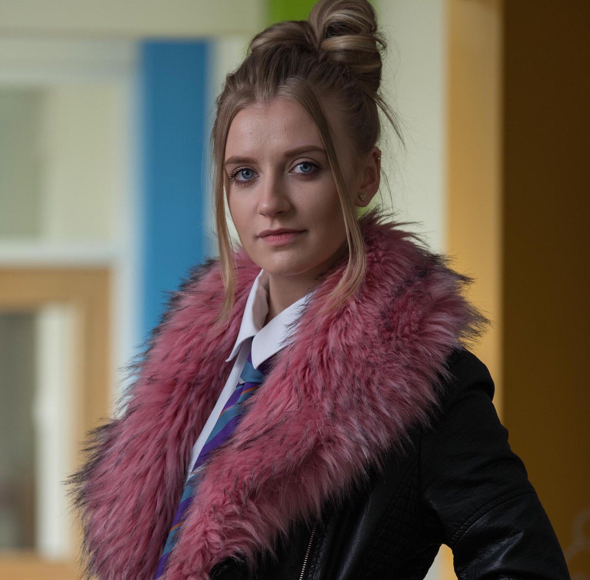 strawbmeow's tweet photo. who deserved better than to be killed off second episode #AckleyBridge https://t.co/DzIYKbTGPX