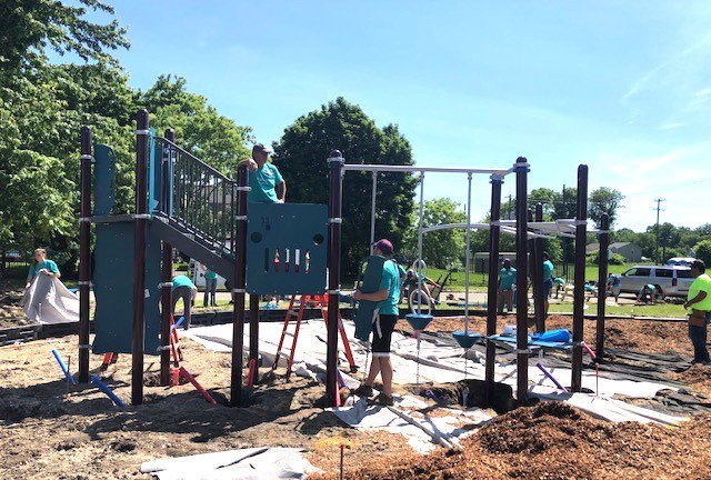 In just 6 hrs, more than 150 volunteers from Foresters, the <a href="/bailey_project/">Andrew Hill</a> and <a href="/kaboom/">KABOOM!</a>! created a new playspace that will serve more than 900 children &amp; their families for years to come. #HelpingIsWhoWeAre #playmatters  To learn more: bit.ly/2FtDg7i