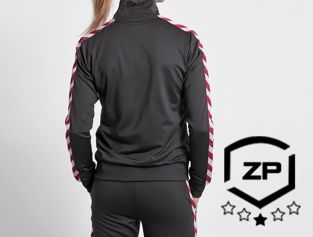 Zipp__official's tweet photo. Zipper pockets
Chevrontape design on sleeves
Quality: 95% polyester, 5% elastane
#zipper #leather #industry #jackets #newstyle #exporter #fahion #clothing #leatherjacket #newstyle #bikerjcket #leathermensjacket #style #adorabel #tradewar #sportswear #sports #tracksuits #soccersui https://t.co/878jQjptWh