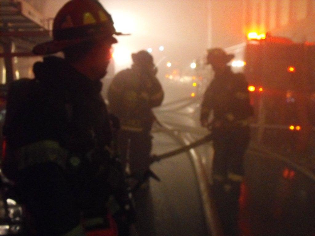 Charleston_Fire's tweet image. Are you attending the Fire-Rescue South Carolina Conference this week in Columbia? Stop by Booth 164 in the Colonial Life Arena on Friday or Saturday to meet with our recruiter and learn about a career with the CFD.

#scstatefire #SCFirefighters #FireFighters