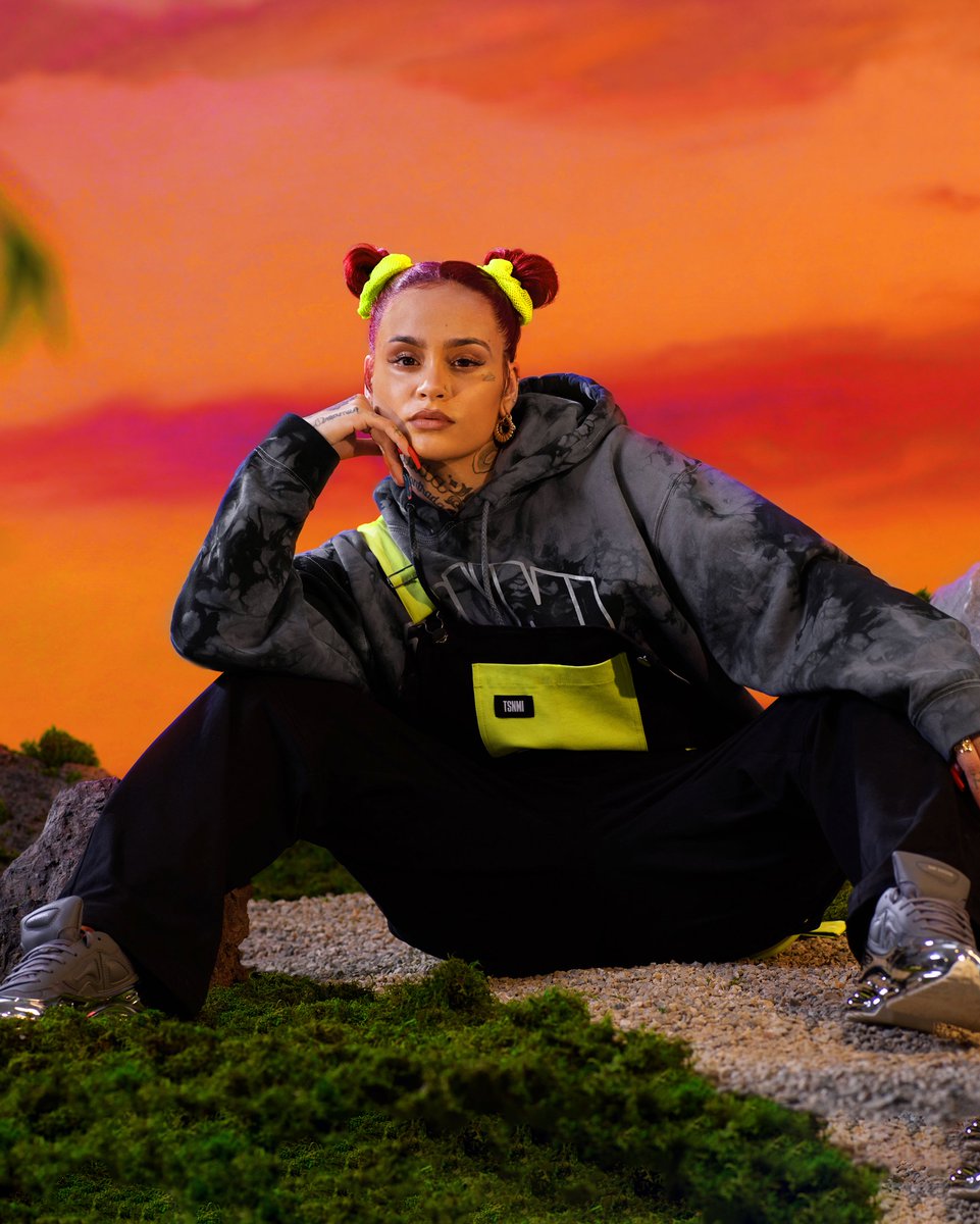 hypebae's tweet photo. .@Kehlani launches her new streetwear-inspired clothing line, TSNMI.
Photo: TSNMI https://t.co/deJLayWYIw