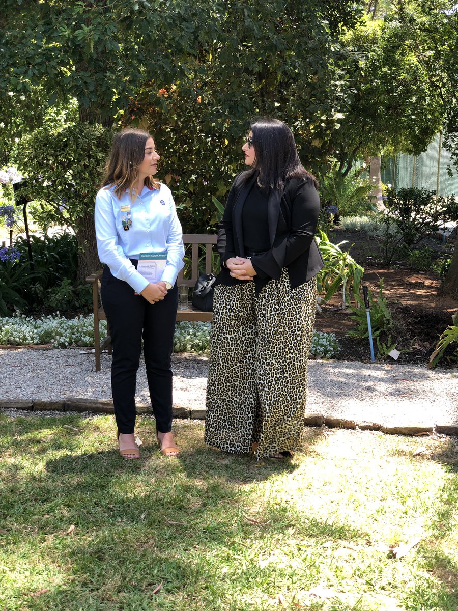 frankymaryjane's tweet image. Thanks to @Convent_Gib @SamanthaSacra @GirlguidingG for a lovely award ceremony today. First Gibraltarian/Branches #QueensGuide in 18 yrs &amp;amp; first mother and daughter recipients too! @ValerieMakey 😊 No more award ceremonies for the foreseeable future now 🙈🤣