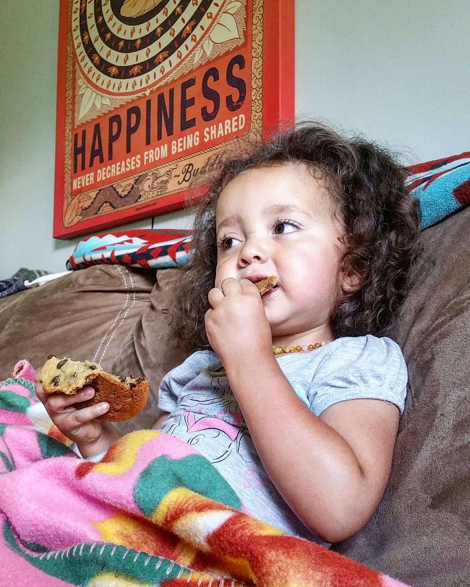 MrsCleverKill's tweet photo. "Happiness never decreases from being shared." - Buddha
Pretty sure the same applies to homemade cookies. ๐
#nannylife๐ #chocolatechipcookies #homemadecookies #Khalessi #wakeupsnack #wisdom #letthembelittleโค๏ธ #cleverkillinit https://t.co/b7S31KOA2e
