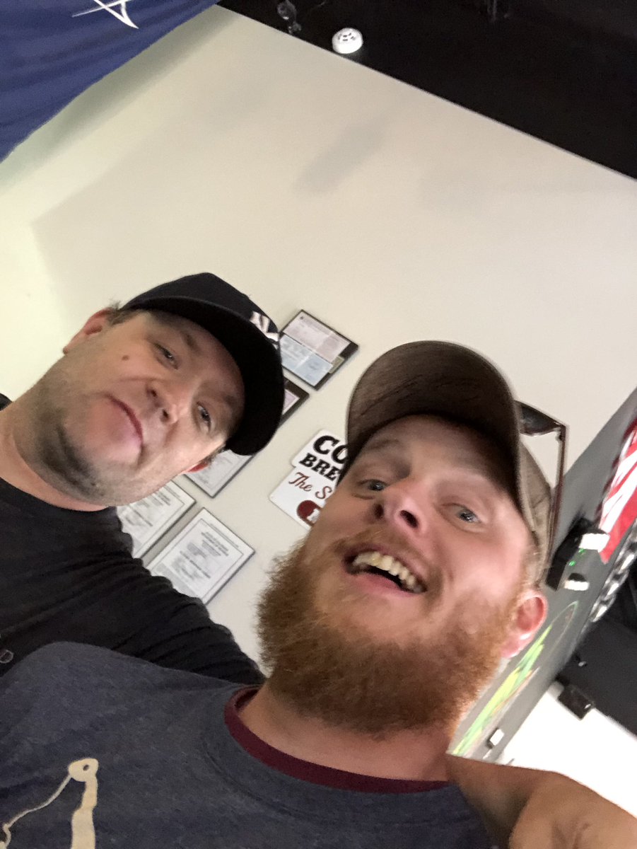 BeerForBkfast's tweet photo. A couple @CoMediaSchool grads who love local beer (like @launchbrewery) and podcasting! Check out @BReviewski &amp; @BeerForBkfast for all your beer podcasting needs!! #RadioLife #BartenderLife https://t.co/nQCufO19FS