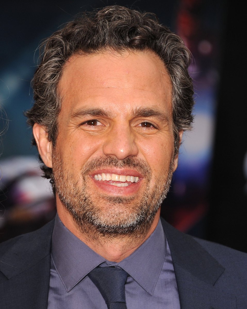 In honor of the Strain Sunset Sherbert a picture of Mark Ruffalo. Listen to the pod and you’d understand. #vibes #cookiemoney #topshelflife #pushtrees #StonerFam #onlysmokethefinest #cannabislover #dopeasyola #cannabiscommunity #weshouldsmoke #pushtrees  #stonernation