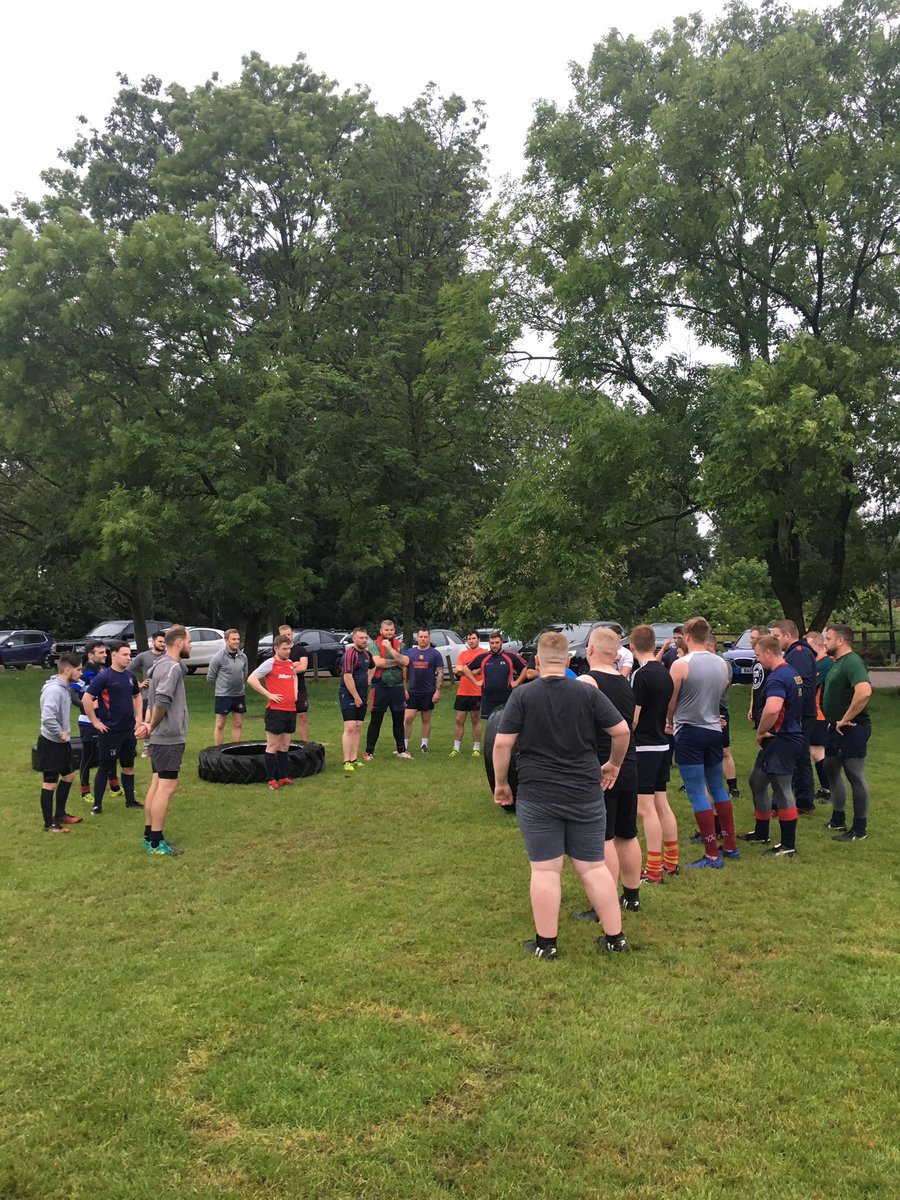 Great commitment from the senior players tonight, another huge session,Well done lads #rugby #rugbyclub #rugbyunion #rugbylife #northmids #rugbyteam #rugbyball #rugbymatch #rugbytraining #rugbytackle #englandrugby #rugbyforall #midlandsrugby #strength #skills #power #fitness #rfu