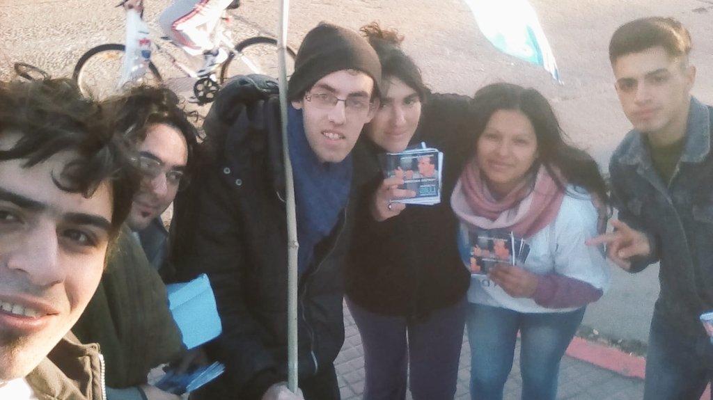 sayago404's tweet photo. Seguimos y seguimos... Porque queremos ver a @LuisLacallePou como nuestro presidente!
Más militantes se suman a nuestras movidas...#EstamosPreparados !
Este domingo votá a #La404 !!
#LaListaDeLuis #LaListaDeTodos #FuerzaSayago404 https://t.co/4Zqsu4QVDr