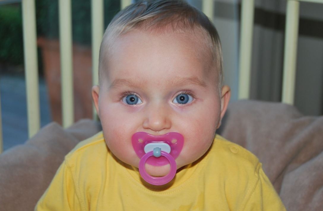 familymanc's tweet photo. The five-day 'ditch the dummy' challenge set by a speech therapist mum who says it REALLY works
https://t.co/1GmU07VO59 #ditchthedummy https://t.co/VCDAIR5Ml6