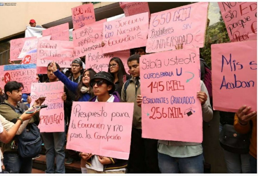 EnverAguirre's tweet photo. 8 años de aplicación del SNNA Miles han truncado sus sueños, mientras unos pocos han incurrido en actos de corrupción vendiendo cupos.

#NoVentaDeCupos @Educacion_Ec @Lenin https://t.co/Y68bJMiItm