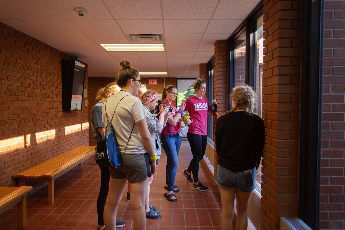 Tonight the <a href="/MSUMoorhead/">Minnesota State Moorhead</a> <a href="/MSUMEngagement/">MSUM Community Engagement</a> #SCRUBSCamp2019 campers got an impromptu campus tour with an additional stop at the @MSUMMarineLab! Thank you to my amazing camp counselors!!
