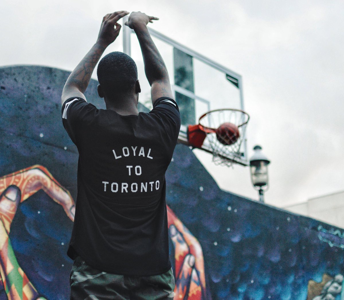 LOYALtoaTEE's tweet photo. Championship city. ππ #LOYALtoTORONTO
https://t.co/aK7emgn2Fv https://t.co/jqVsUEQu2O