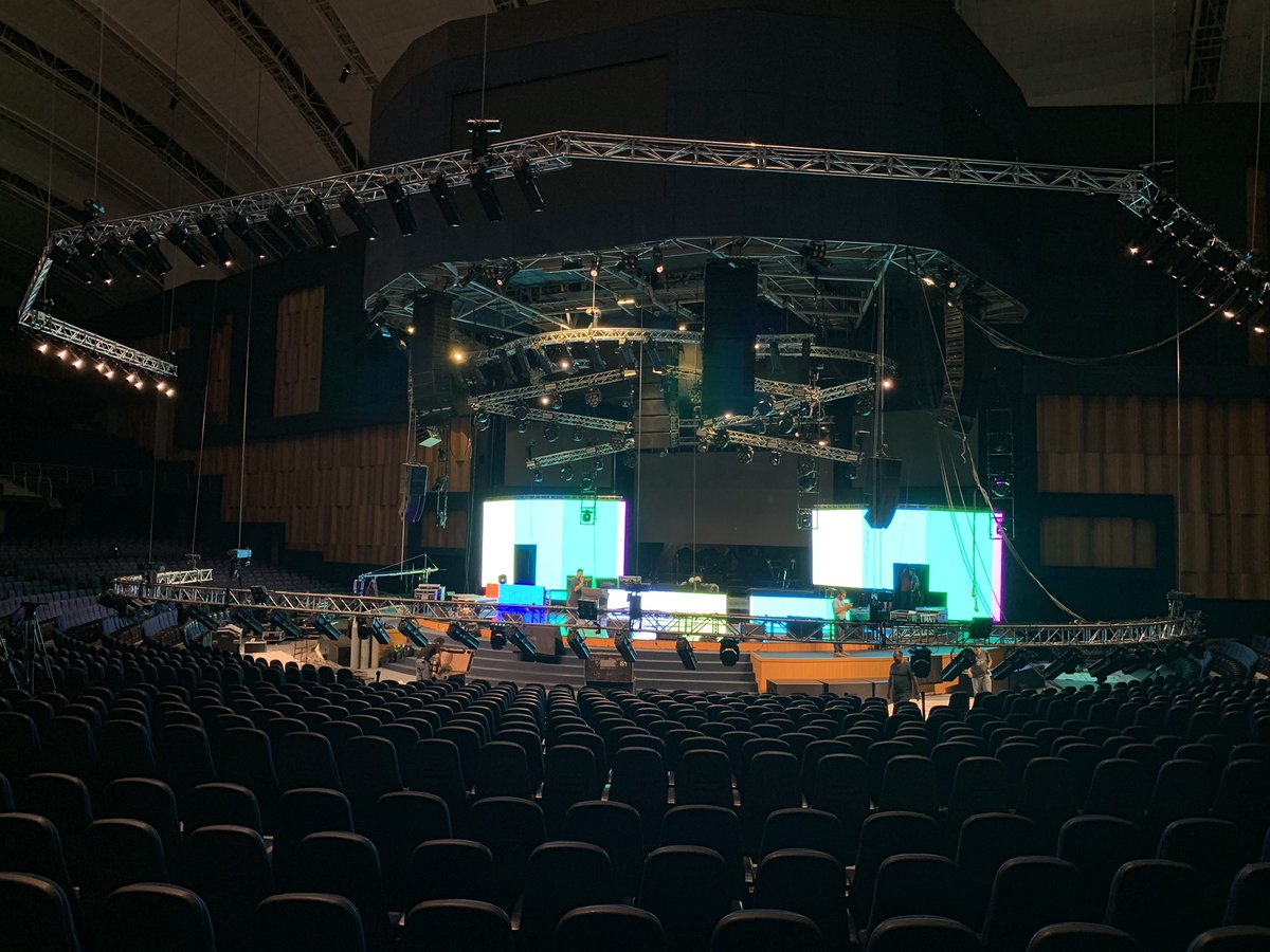 Renato_Briones's tweet photo. @explomusicfest !Ya pronto! 😉
.
.
#produccion #producciondeeventos #audio #sonidoenvivo #iluminacion #multimediashow #explomusicfest #explo2019 https://t.co/6wDHuKkvXf