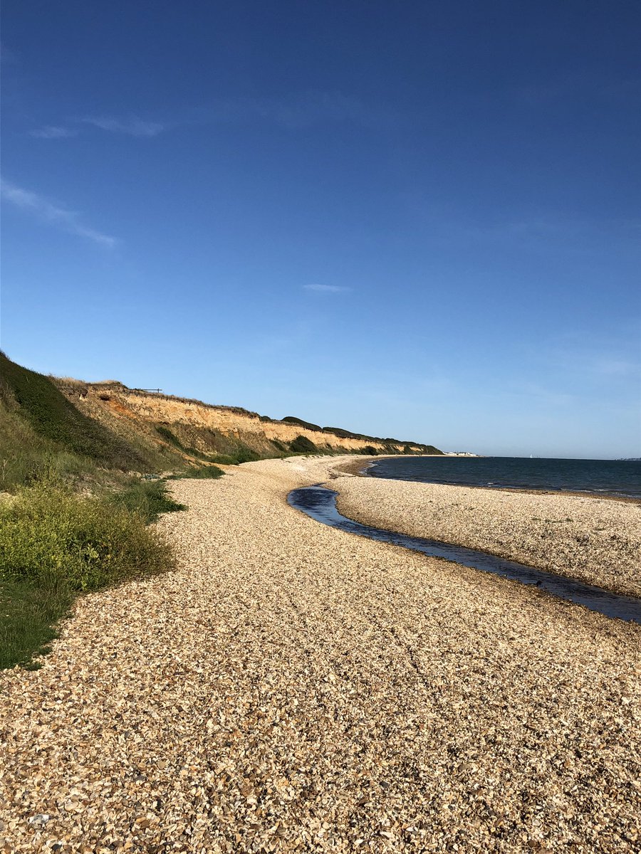 AAsaanderson's tweet photo. So our @macmillancancer Thames Hike is nearly here &amp; I have done some walks which remind me how lucky we are. If you can spare a few pennies to sponsor me &amp; @SueHarrimanNHS @MindAtHeart we would be so pleased. Just go to https://t.co/mQd1hflwc0 @SolentNHSTrust Please retweet too https://t.co/qfHZCUhZRl